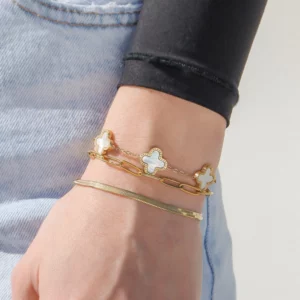 bracelet à breloques en forme de trèfle porte bonheur