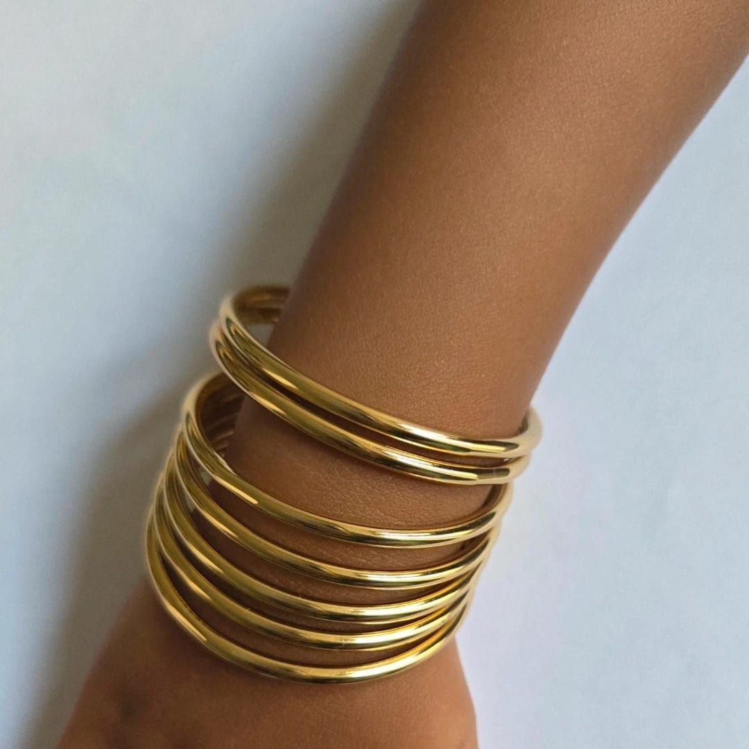lot de 7 bracelets joncs acier inoxydable doré lot de 7 bracelets joncs acier inoxydable doré